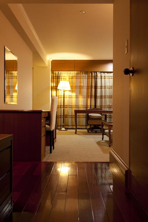 Station Hotel Au Tsu Δωμάτιο φωτογραφία