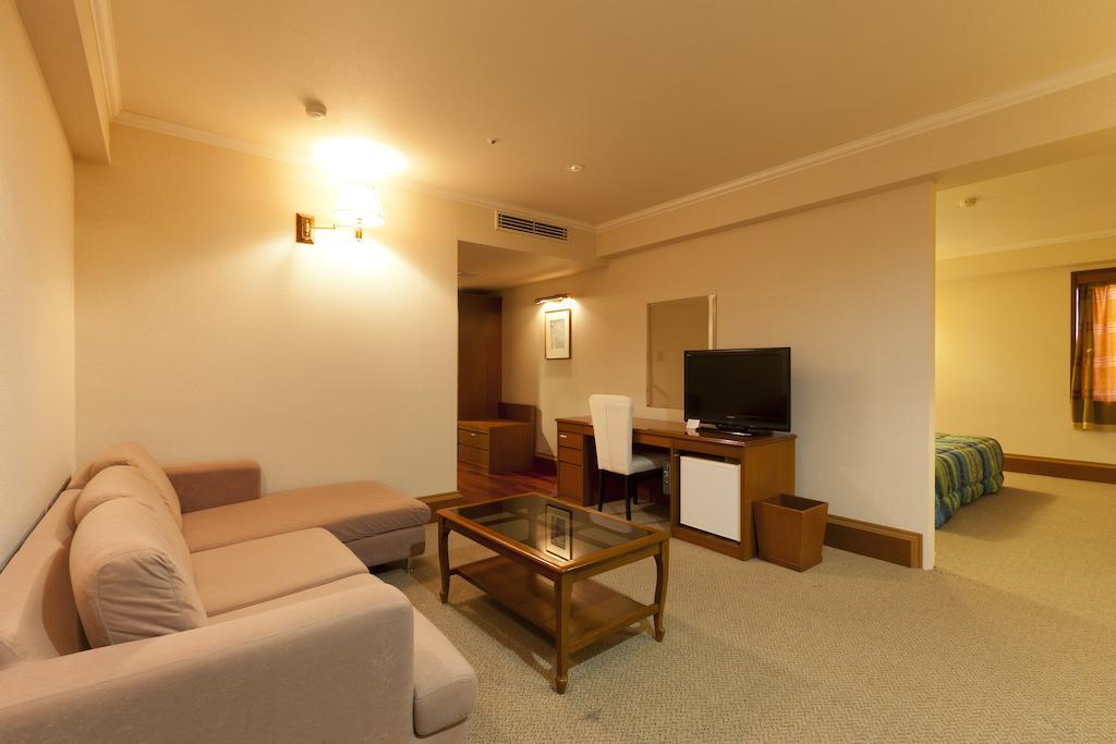 Station Hotel Au Tsu Δωμάτιο φωτογραφία