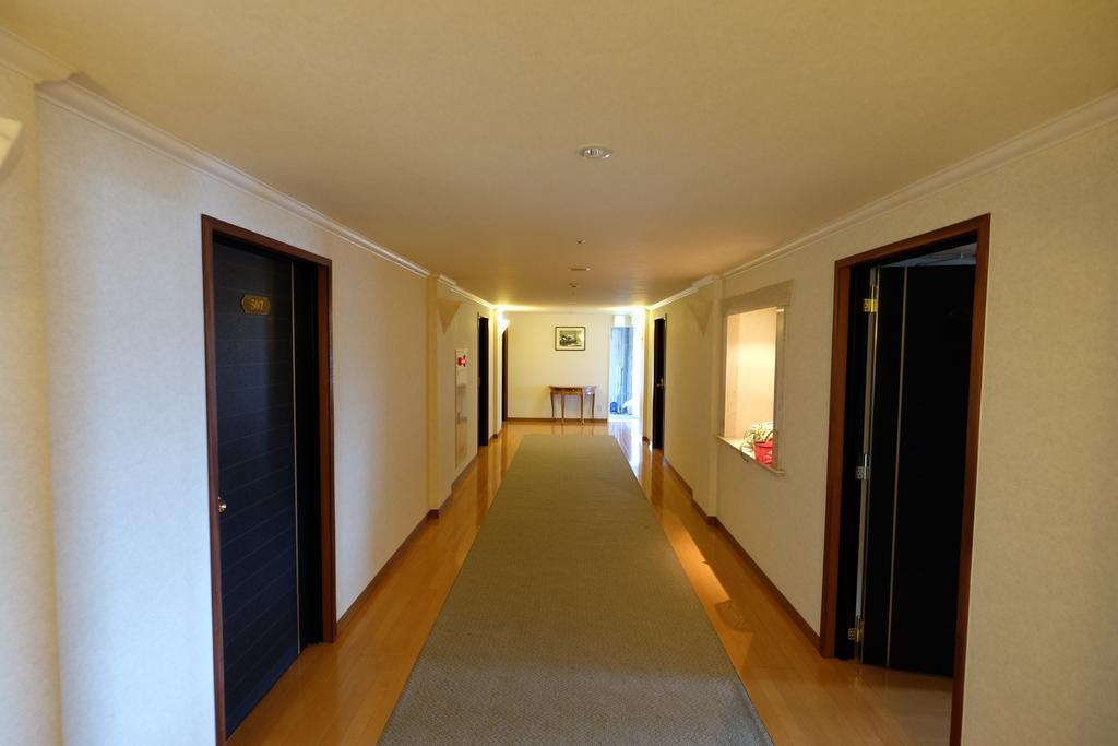 Station Hotel Au Tsu Εξωτερικό φωτογραφία